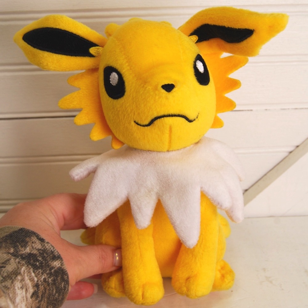 Jolteon Pokemon Plush 8" Anime Stuffed Animal *no tags